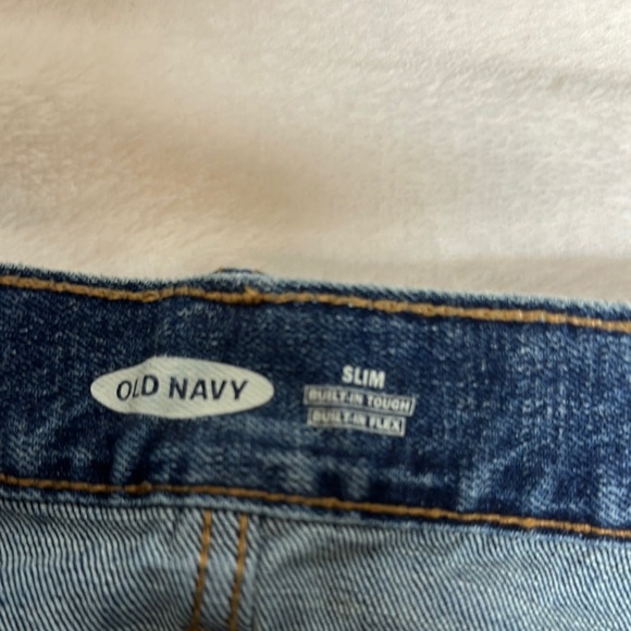 Old Navy Blue Slim Straight Jeans with Distressed Details 32x32 - Picture 5 of 10